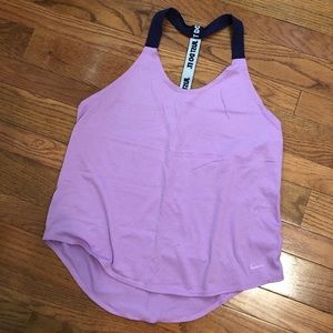 Nike tank M